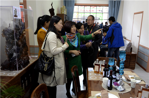 中俄博覽會(huì)“光明家具”受青睞