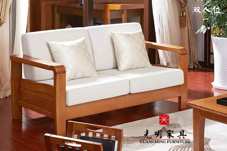 排場擔(dān)當(dāng)?shù)目蛷d沙發(fā)怎么選（2）