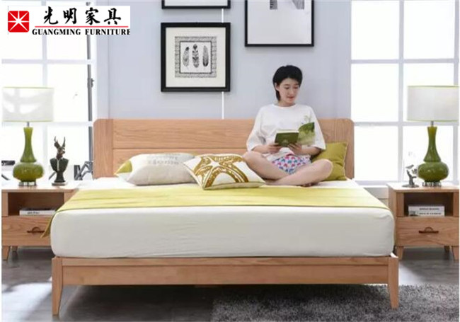 優(yōu)質(zhì)實木床就是現(xiàn)代熱炕頭！