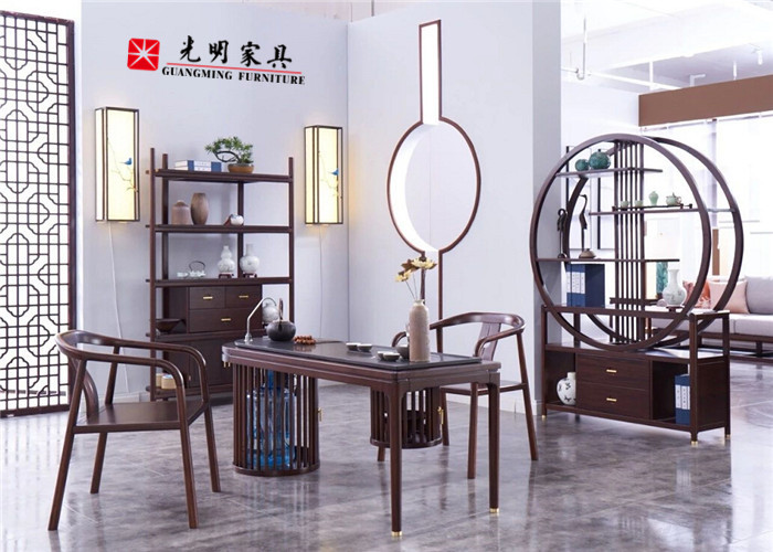 大品牌真實(shí)力才能生產(chǎn)出優(yōu)質(zhì)實(shí)木家具！