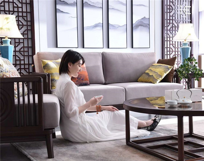 新中式實(shí)木家具與中國家的完美結(jié)合