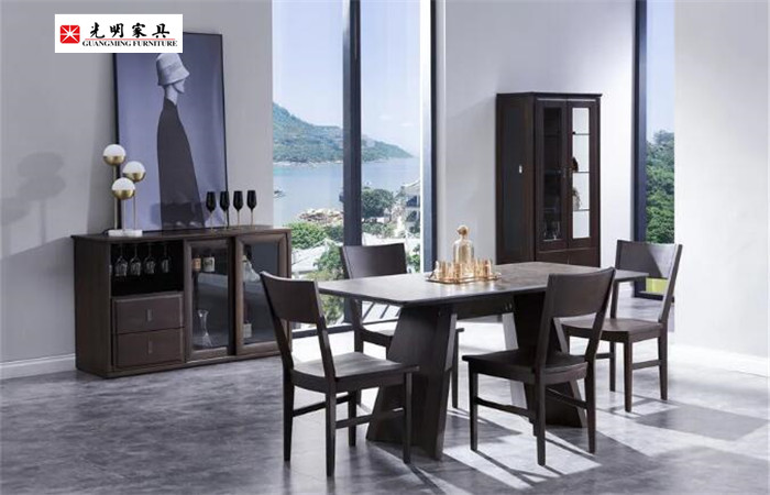 選高品質(zhì)實(shí)木家具向幸福出發(fā)